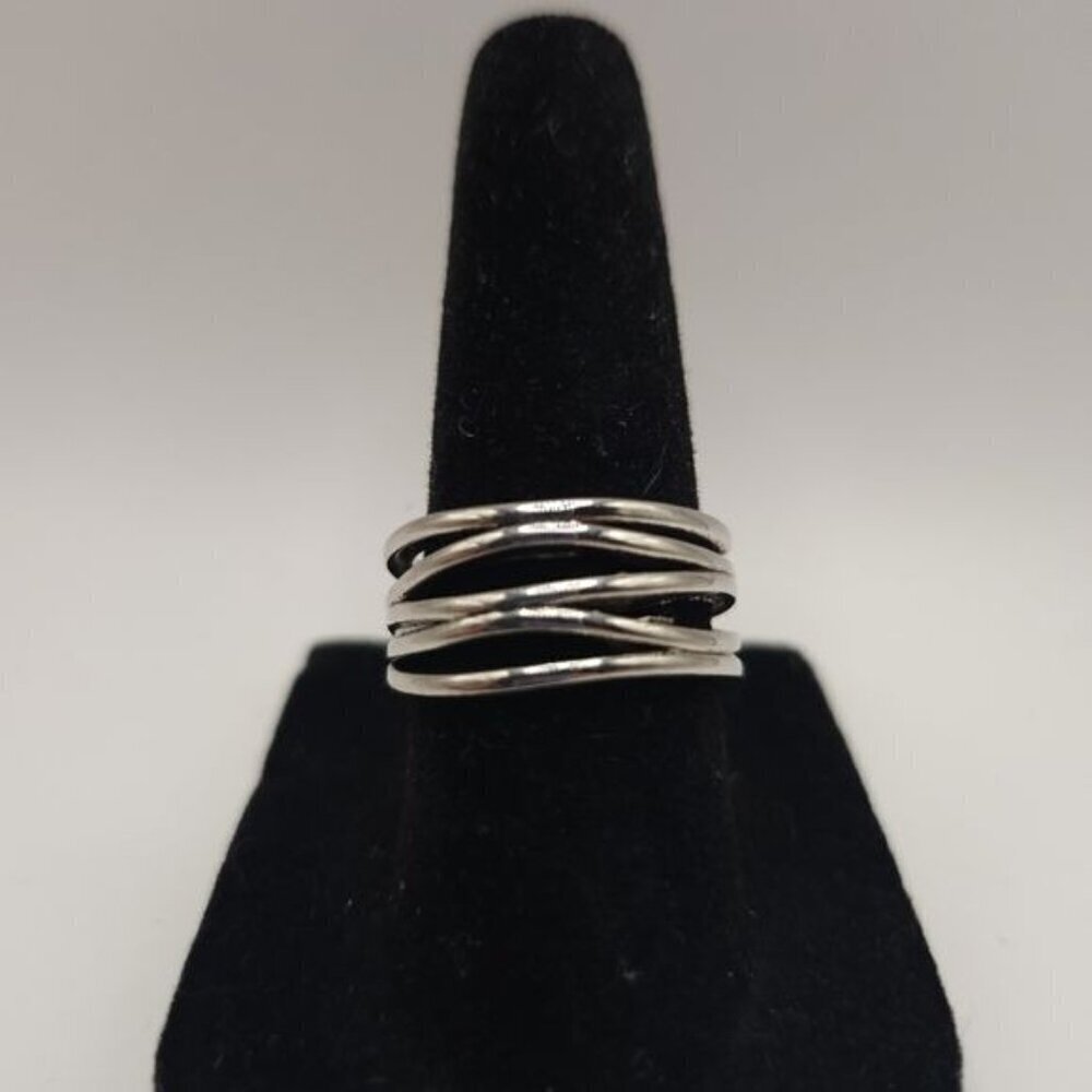 Vintage-Style Silver Multi‎ Layer Design Ring Size 6 (NWOT)